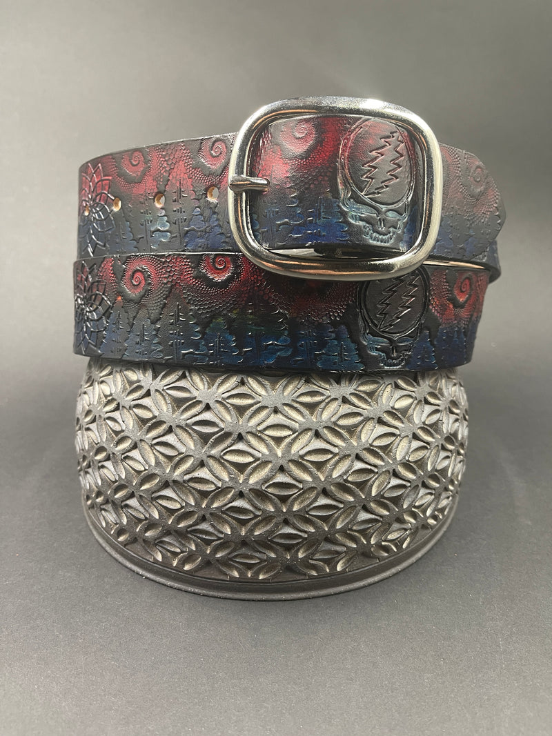 Stamped Leather Belt - Trees Stealie Red/Blue